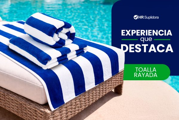 Toallas de piscina rayadas blanco–azul: Una inversión estratégica para la temporada de verano
